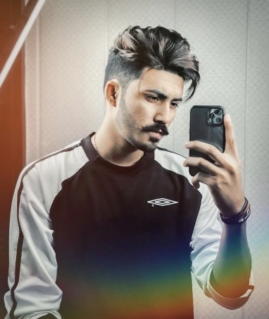 Garry, 22, United Kingdom