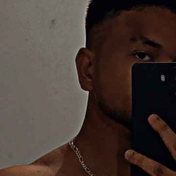 NMG, 19, India