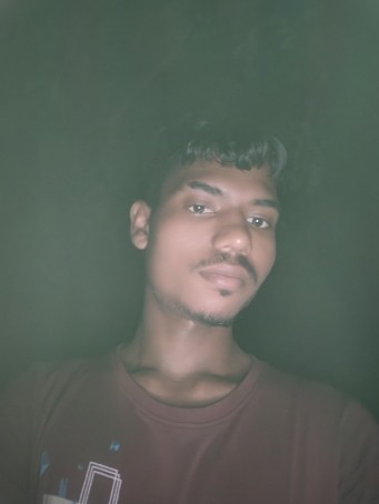 Aakash Padawaly, 22, India