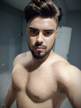 Aquarius, 25, India