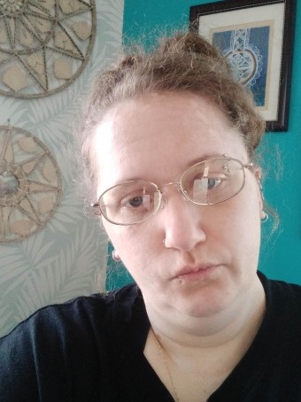 Maggie Green, 34, United States