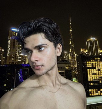 Alex, 20, United States