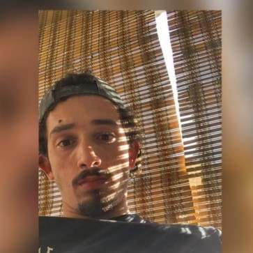 Rh Far, 26, United Kingdom