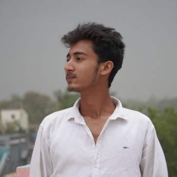 Romitt, 18, India