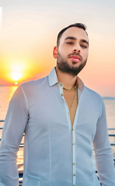 Sam, 26, United Arab Emirates