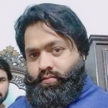 Afzal, 35, Japan