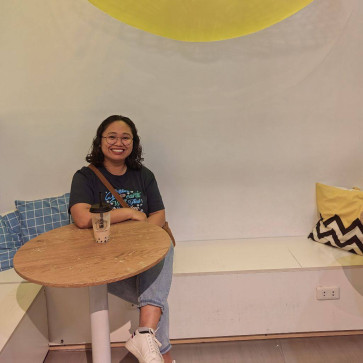 Pip, 31, Philippines