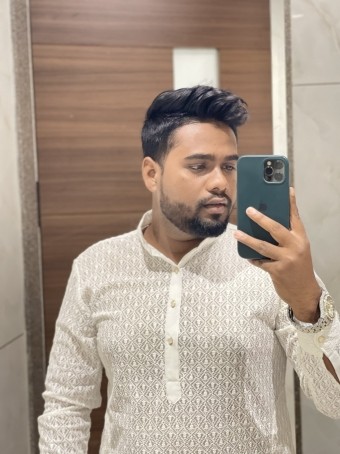 Ali Khan, 22, India