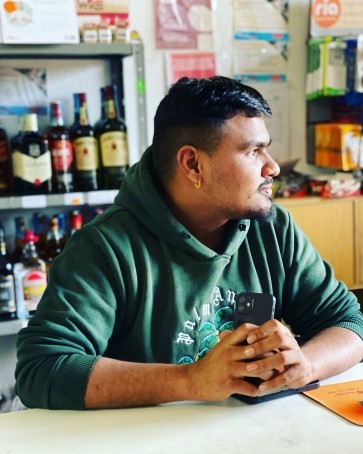 Gopi, 19, Portugal