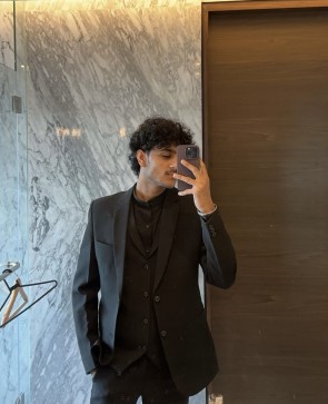 S, 20, India