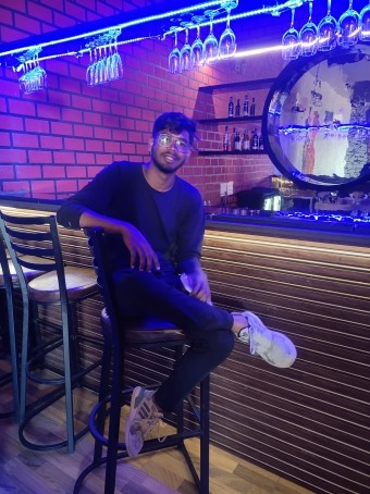 Harshit, 20, India