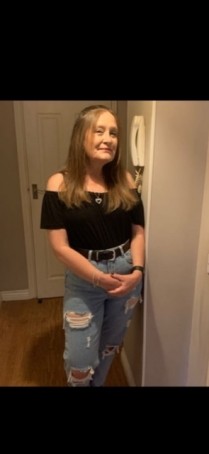 Lorrie, 52, United Kingdom
