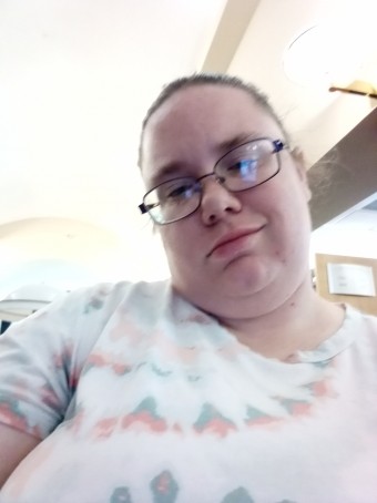 Alissa, 32, United States
