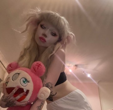 JAZMIN, 18, United States