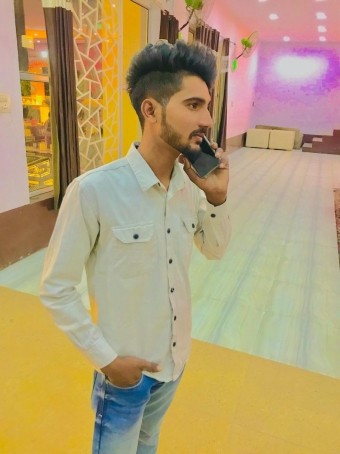 Samar, 21, India