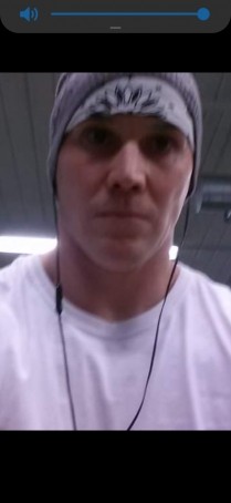 Chris Lawrence , 25, United States