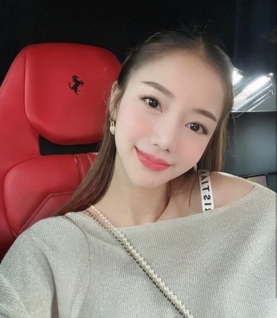 Chayaa Aesth, 18, Philippines