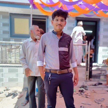Anish Vora, 21, India