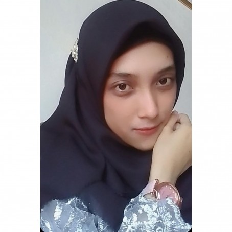Fera, 28, Indonesia