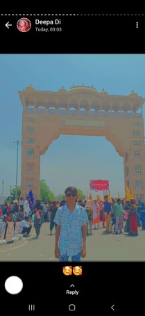 Dipanshu, 18, India