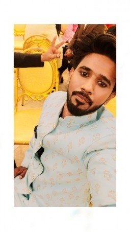 Ibrahim Khan, 25, India