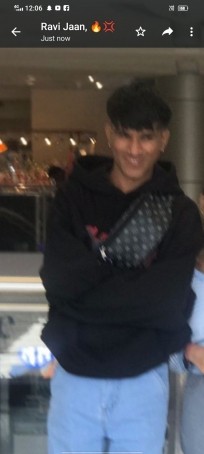 Ronakchoksi , 18, India