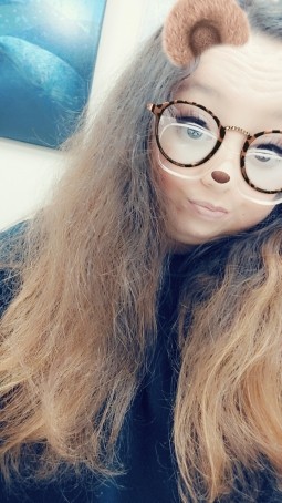 Hannah, 27, United States