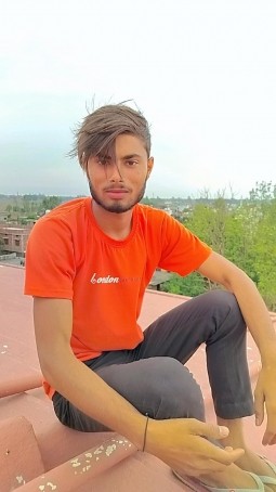 Nuruddin, 22, India