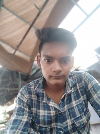 Prince, 18, India