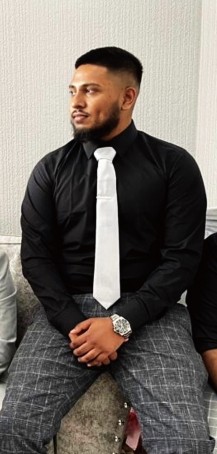 Mo, 21, United Kingdom