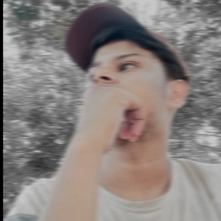 Aryan, 18, India