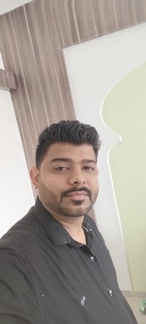 Hiren, 33, India