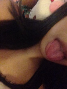 Meriel, 19, India