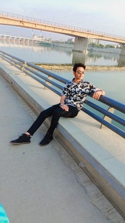 Harsh, 18, India