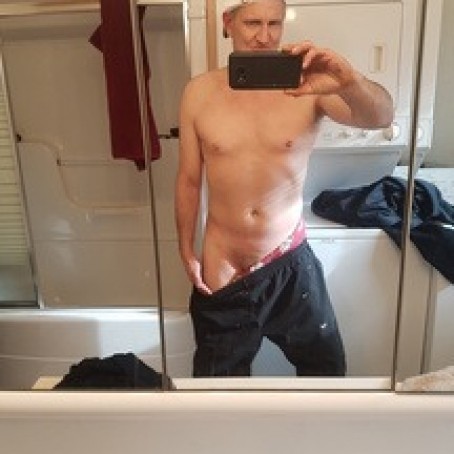 Aj, 31, Canada