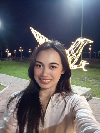 Mae, 21, Philippines
