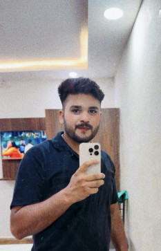 Bhanu1, 21, India