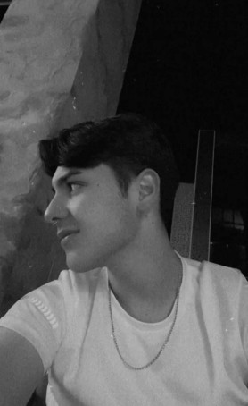 Serkan, 20, Turkey