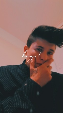 King Bundybear , 22, United Kingdom
