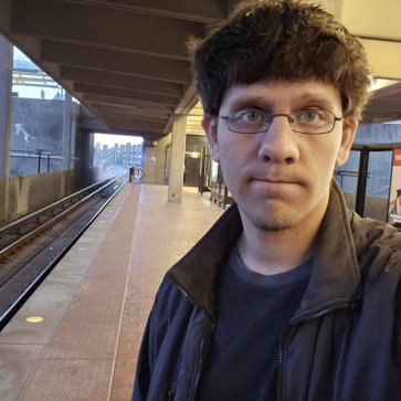 John, 33, United States