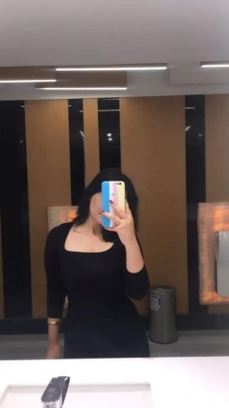 Laila, 21, Egypt