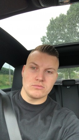 Jesse12345, 24, Netherlands