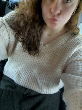 Anna, 18, United States