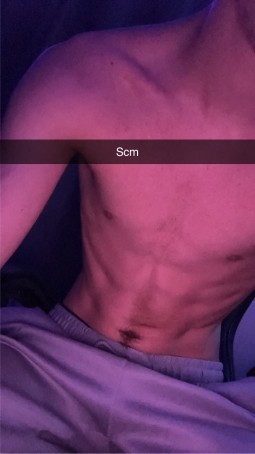 Lewis, 19, United Kingdom