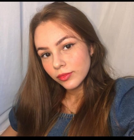Malika, 19, Egypt
