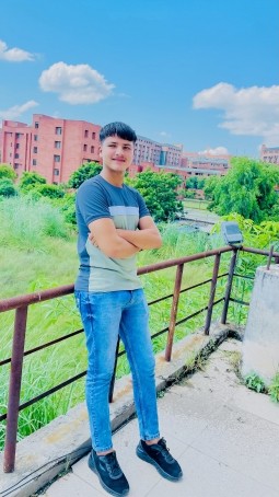 Shivam, 19, India