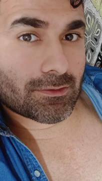 Mus, 34, India