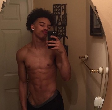 Koren, 18, Canada