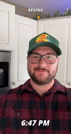 Jess, 27, Canada