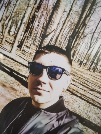 Iam Arnis , 25